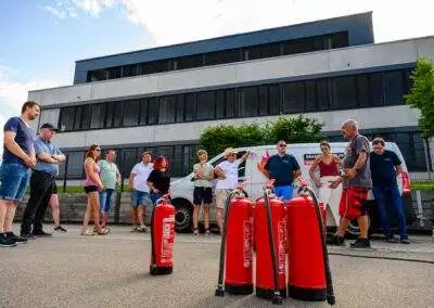 Gewerbeverein Owingen Feuerloeschuebung 2024KDS 7576 Verbessert RR